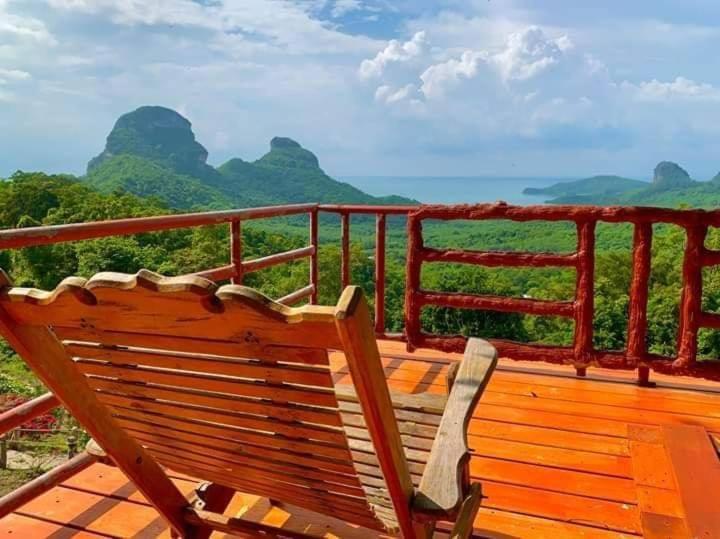 Koh Phaluay Eco Resort Сураттхани Экстерьер фото